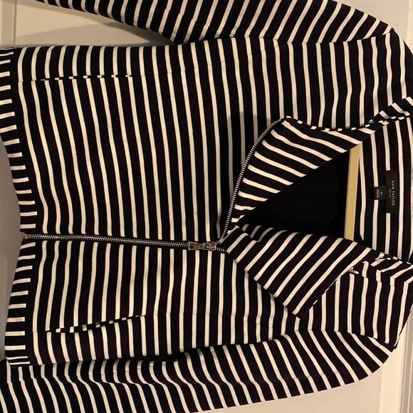 Ann Taylor navy striped jacket. MP. - Picture 3 of 6